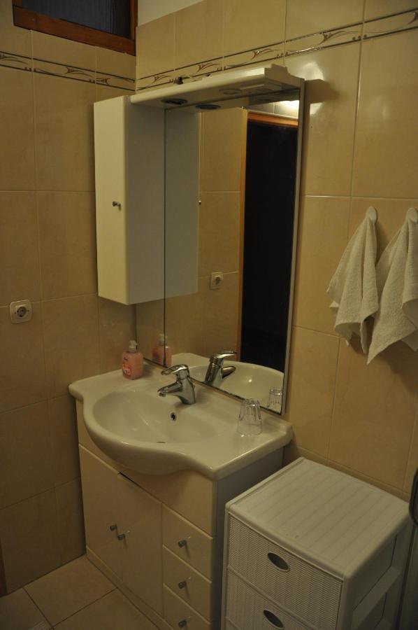 Apartmani Karla Klenovica Zewnętrze zdjęcie